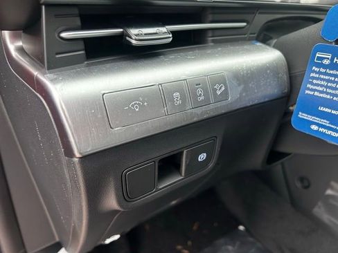 New 2026 Hyundai Kona SE AWD/4WD image 16