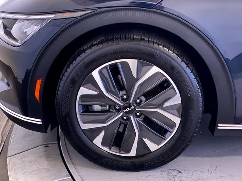Certified 2024 Kia EV6 Light RWD image 12