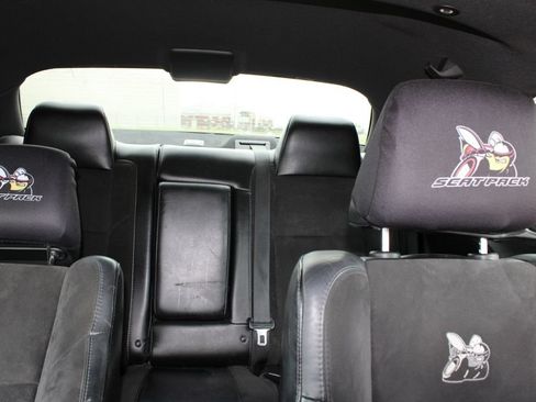 Used 2016 Dodge Challenger R/T Scat Pack w/ Leather Interior Group RWD image 11