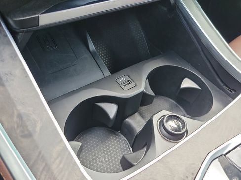 Used 2022 BMW X5 sDrive40i w/ M Sport Package image 34