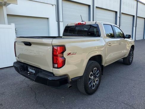 Used 2024 Chevrolet Colorado Z71 image 4