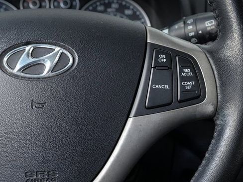 Used 2010 Hyundai Elantra SE image 11