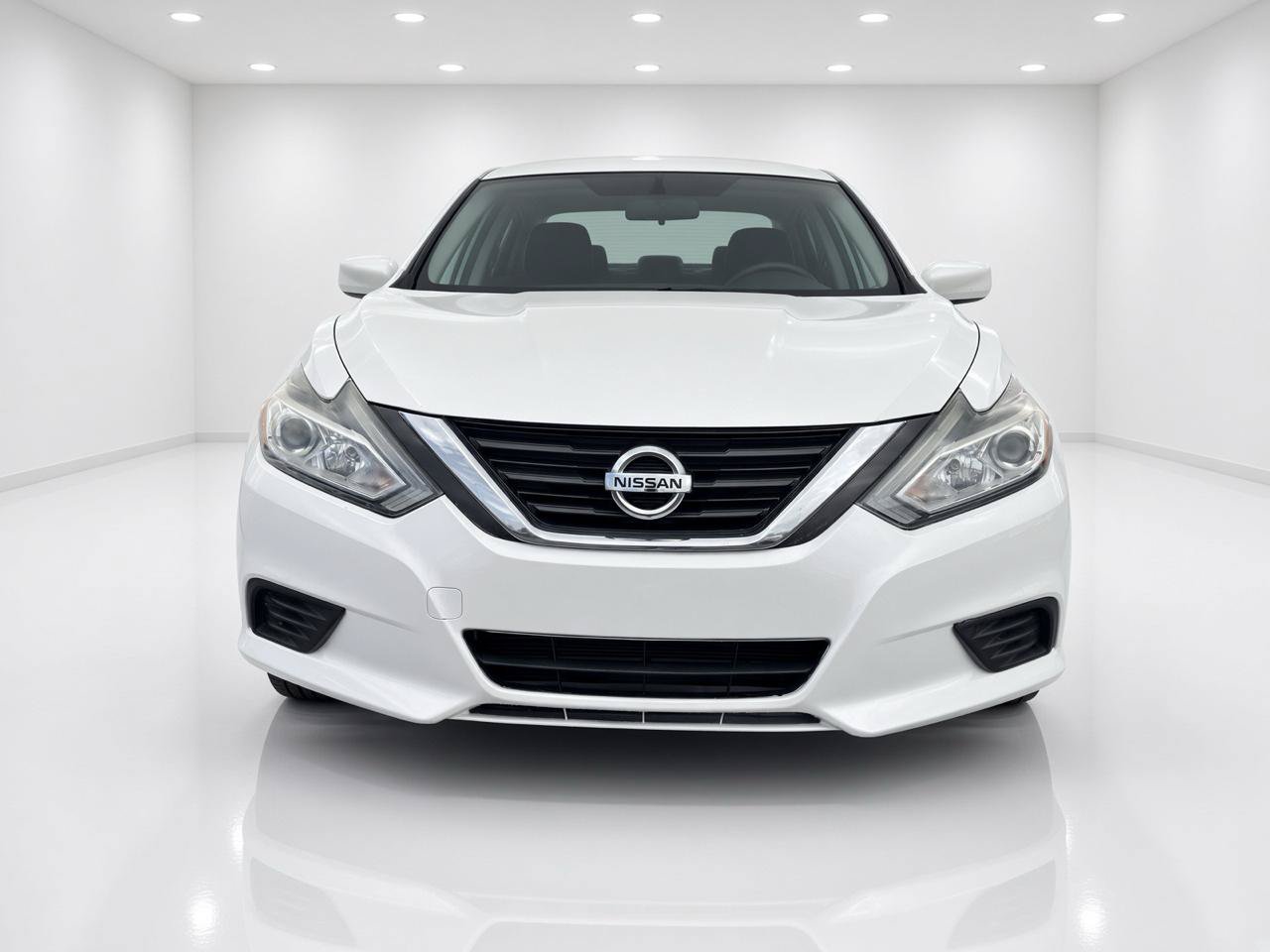 Used 2016 Nissan Altima 2.5 S w/ Power Driver Seat Package FWD image 9