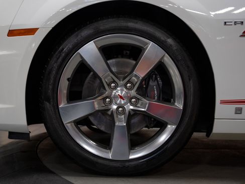 Used 2010 Chevrolet Camaro SS w/ RS Package RWD image 10