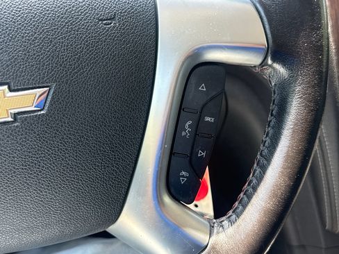 Used 2016 Chevrolet Traverse LT FWD image 28