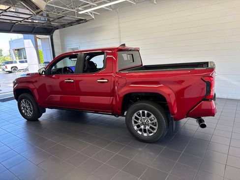 New 2026 Toyota Tacoma Limited AWD/4WD image 5