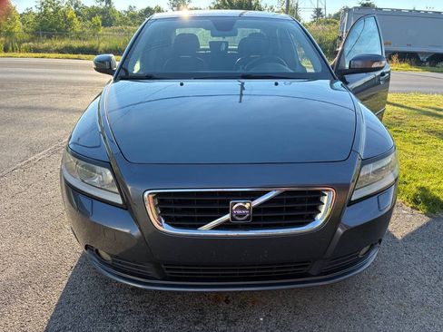 Used 2009 Volvo S40 2.4i FWD image 10