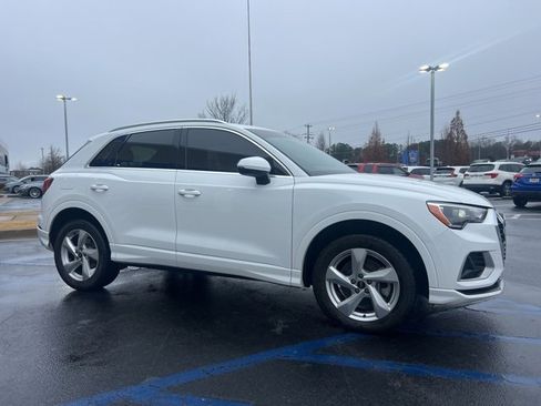 Used 2021 Audi Q3 2.0T Premium image 4