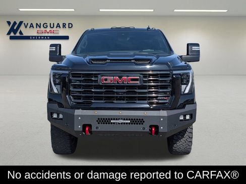 Used 2024 GMC Sierra 2500 AT4 w/ Technology Package AWD/4WD image 2