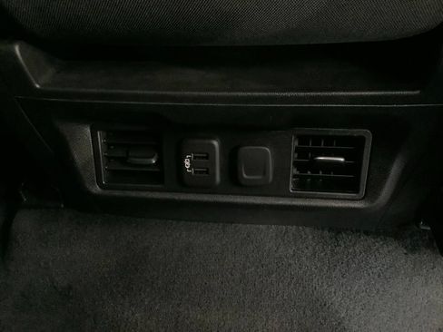 Used 2021 Chevrolet Silverado 1500 RST AWD/4WD image 39