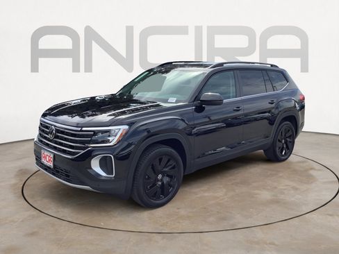 New 2026 Volkswagen Atlas SE image 4