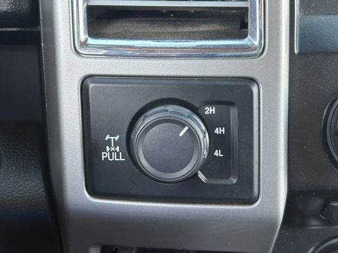 Used 2017 Ford F250 Lariat w/ Lariat Ultimate Package image 22