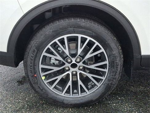 New 2026 Ford Escape SE w/ PHEV Premium Package image 5