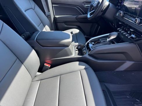 New 2026 Chevrolet Colorado LT w/ LT Convenience Package RWD image 7