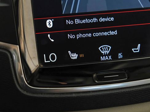 Used 2017 Volvo XC90 T6 Momentum w/ Vision Package image 29