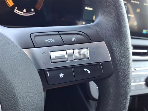 New 2026 Hyundai Tucson SE image 23