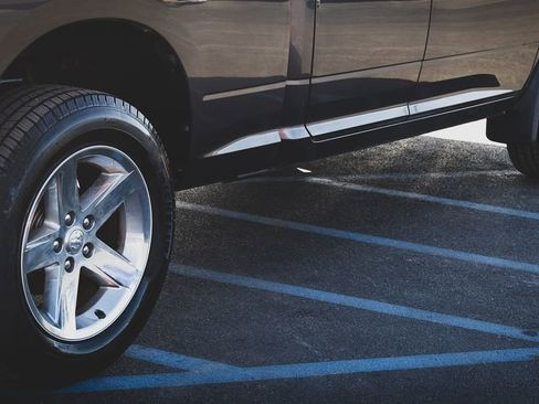 Used 2017 RAM 1500 Express image 22