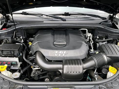 Used 2013 Dodge Durango SXT image 29