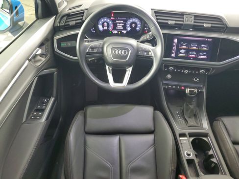 Used 2019 Audi Q3 2.0T Premium Plus image 14
