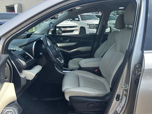 Used 2019 Subaru Ascent Limited w/ Popular Package #3 AWD/4WD image 16