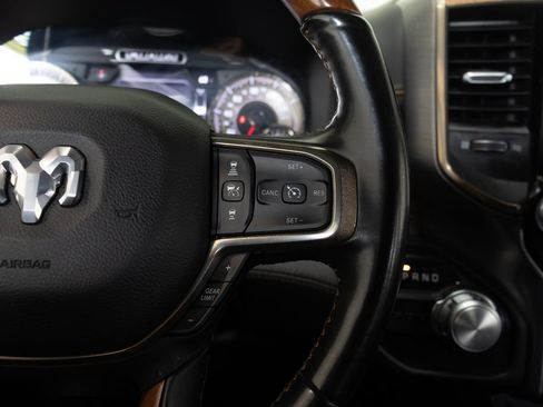 Used 2021 RAM 1500 Limited RWD image 31
