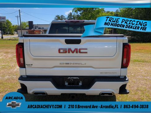 Used 2024 GMC Sierra 1500 Denali w/ Technology Package AWD/4WD image 5