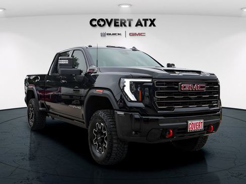 Used 2025 GMC Sierra 2500 AT4X AWD/4WD image 9