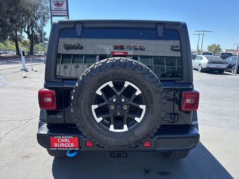 Certified 2025 Jeep Wrangler Unlimited Rubicon 4xe w/ Safety Group image 6