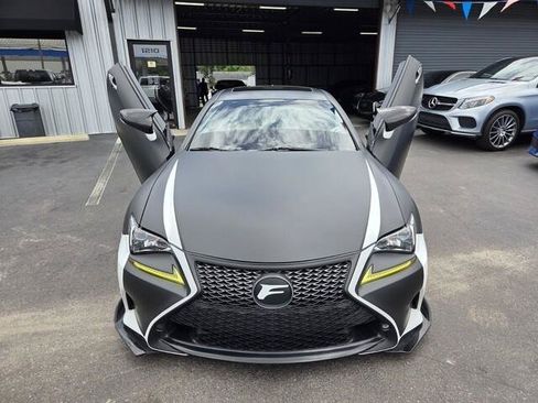 Used 2016 Lexus RC 200t RWD image 2