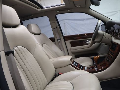 Used 1999 Bentley Arnage Green Label RWD image 11