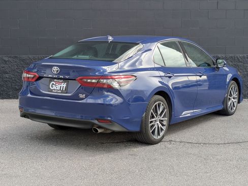 Used 2023 Toyota Camry XLE w/ Cold Weather Package AWD/4WD image 5