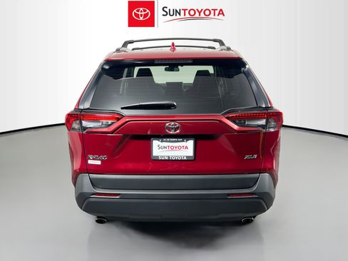 Used 2025 Toyota RAV4 XLE Premium w/ Weather Package FWD image 5