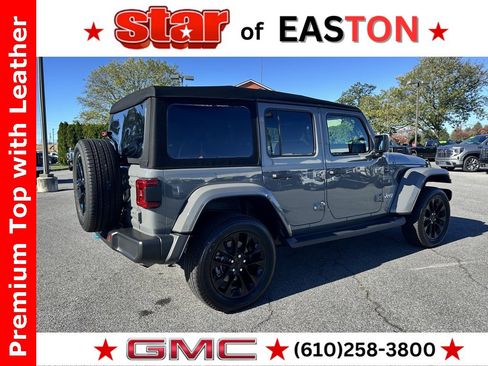 Used 2023 Jeep Wrangler Unlimited Sahara w/ Cold Weather Group image 8