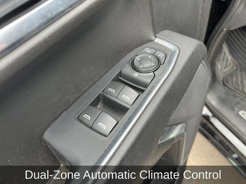 Used 2024 Chevrolet Silverado 1500 LT RWD image 12