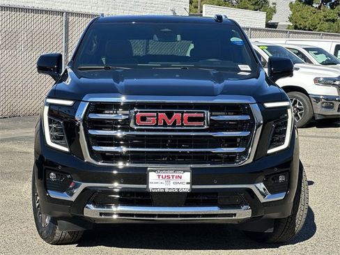 New 2026 GMC Yukon XL Elevation image 2