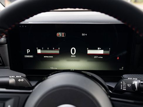 New 2026 Nissan Kicks SR image 12