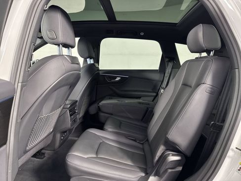 Used 2025 Audi Q7 3.0T Premium Plus image 22