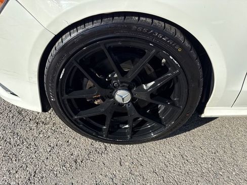 Used 2014 Mercedes-Benz CLA 250 image 9