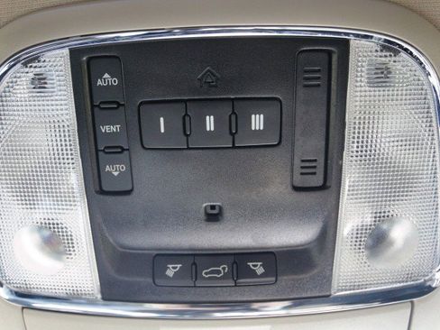 Used 2019 Dodge Durango Citadel w/ Technology Group image 27