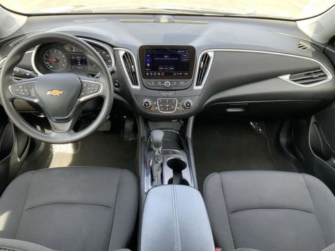 Used 2024 Chevrolet Malibu LT image 49