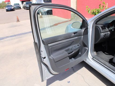 Used 2007 Volkswagen GTI 4-Door FWD image 15