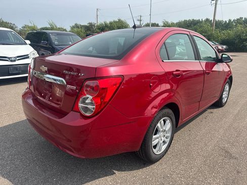 Used 2015 Chevrolet Sonic LT FWD image 5