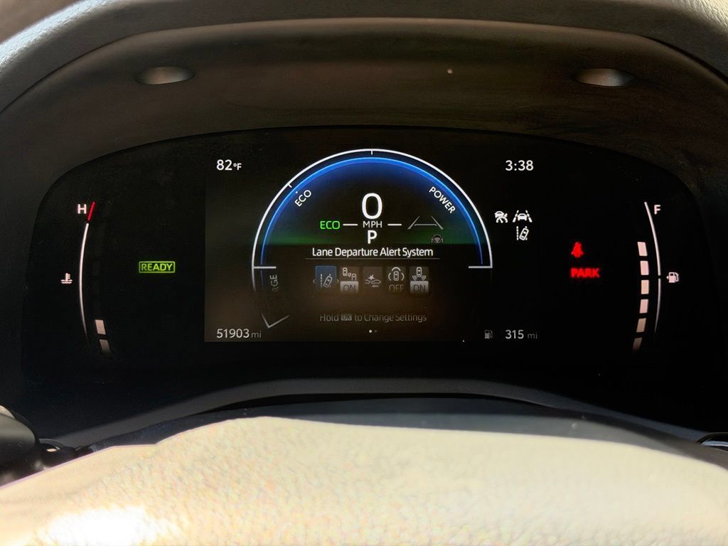 Used 2025 Toyota Camry LE FWD image 18
