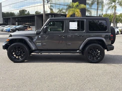 Used 2022 Jeep Wrangler Unlimited Sahara w/ Cold Weather Group image 3