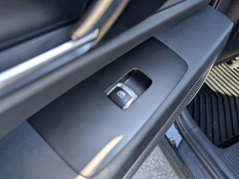 Used 2025 Kia Telluride EX X-Line AWD/4WD image 11