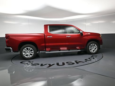 Used 2023 Chevrolet Silverado 1500 LTZ w/ LTZ Premium Package AWD/4WD image 10