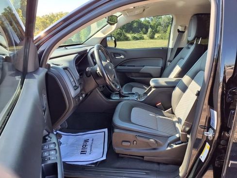 Used 2021 Chevrolet Colorado Z71 AWD/4WD image 39