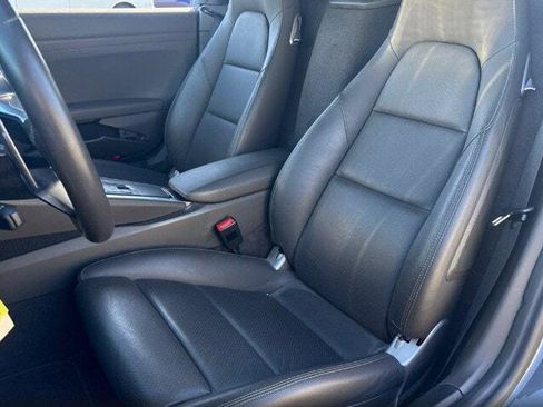 Used 2017 Porsche 718 Boxster image 23