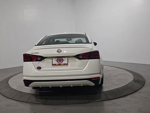 Used 2019 Nissan Altima 2.5 S image 4