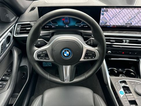 Used 2023 BMW i4 eDrive40 w/ M Sport Package RWD image 13